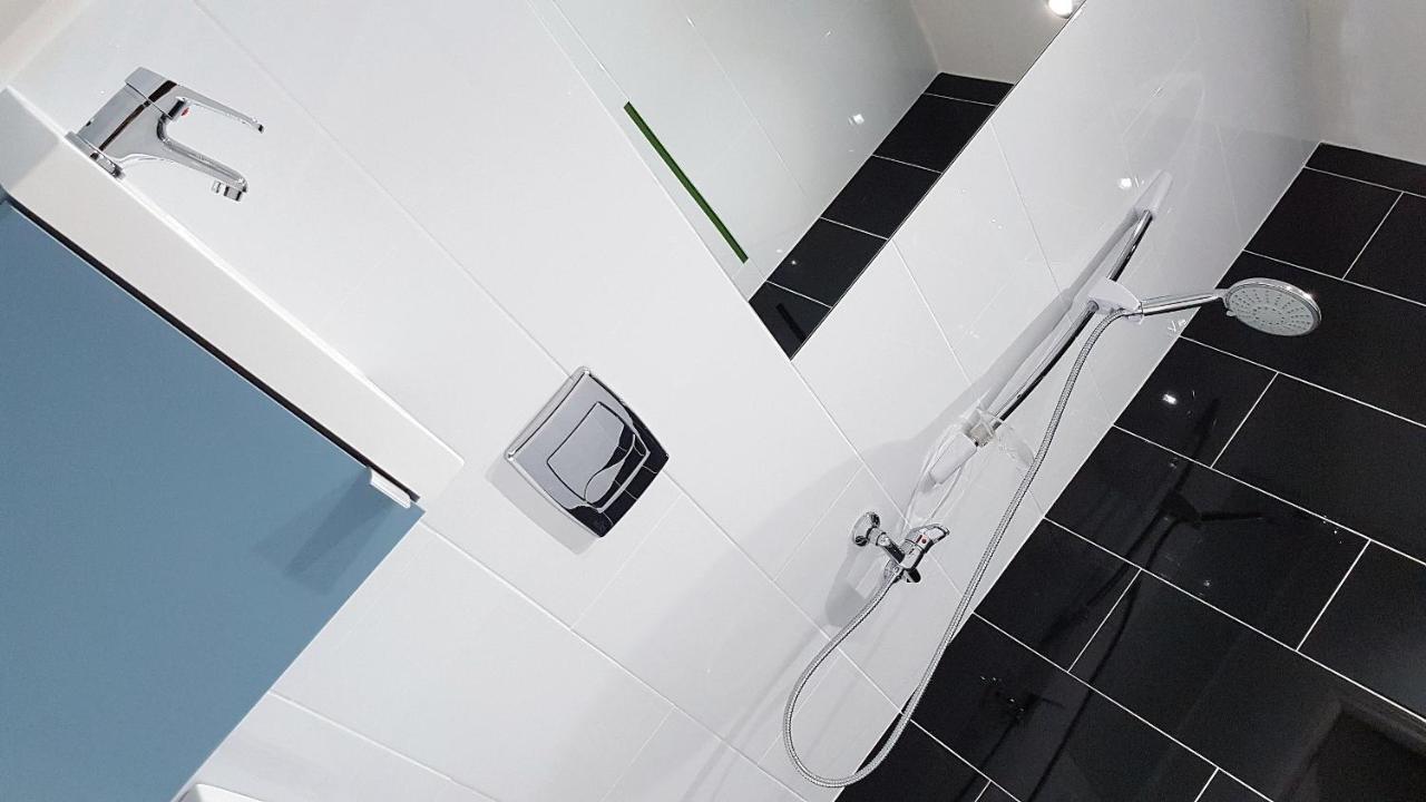 Cozy & Fun Rooms Wojewodzka, Chopina, Damrota Katowice Ngoại thất bức ảnh